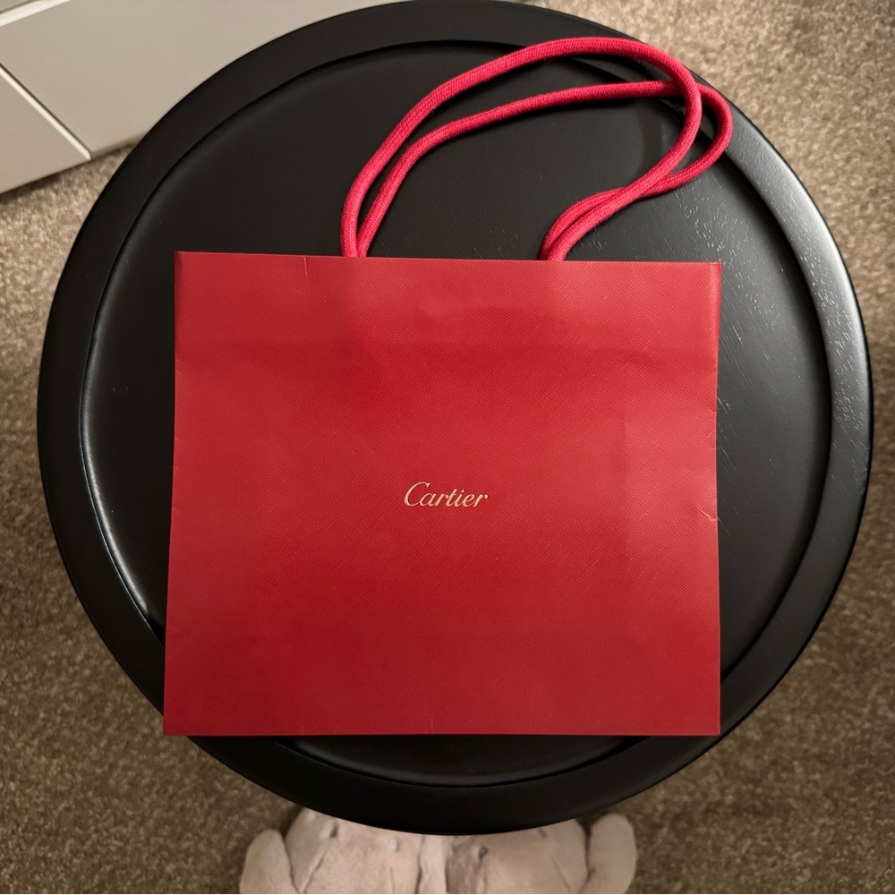 Cartier shopping purchase department store Bag